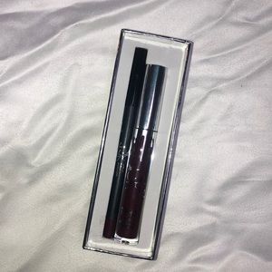 Never been used Vixen lip kit from Kylie Cosmetics